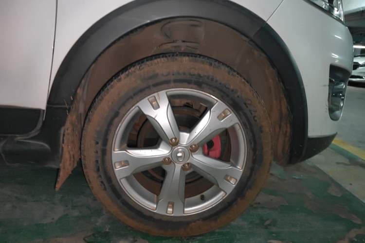 Used Great Wall M4 2012 1.5L Manual Luxury Version Right Front Wheel Hub