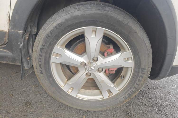 Used Great Wall M4 2012 1.5L Manual Luxury Version Right Front Wheel Hub