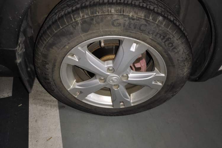 Used Great Wall M4 2012 1.5L Manual Comfort Version Right Front Wheel Hub