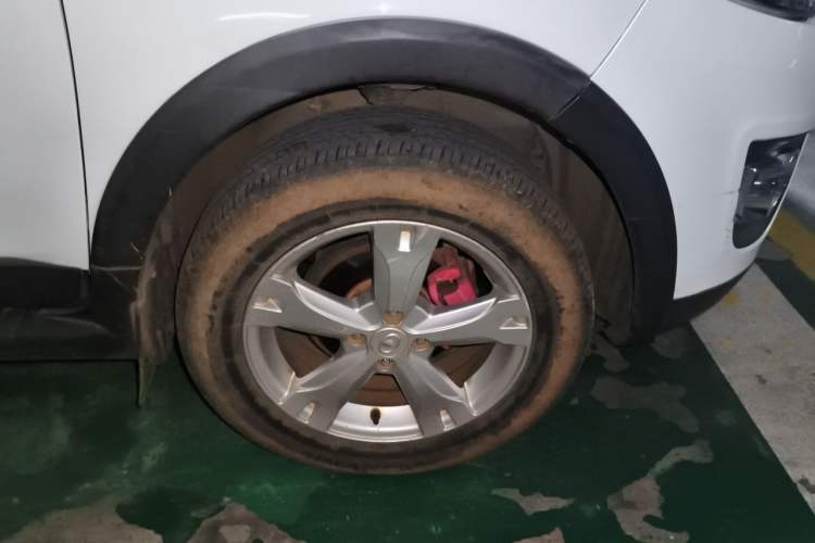 Used Great Wall M4 2012 1.5L Manual Luxury Version Right Front Wheel Hub