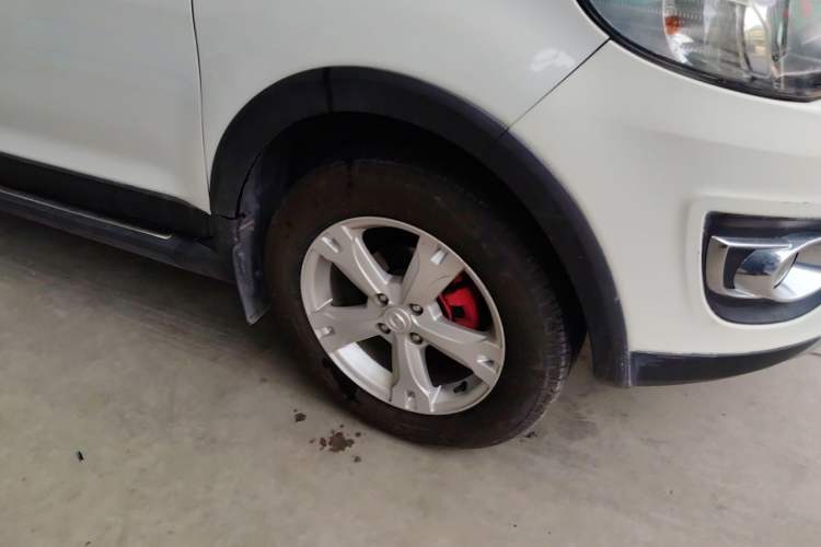 Used Great Wall M4 2012 1.5L Manual Luxury Version Right Front Wheel Hub