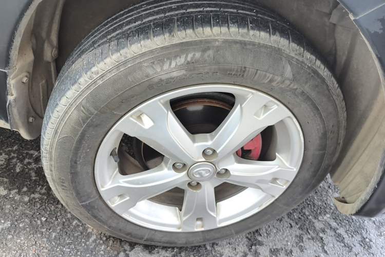 Used Great Wall M4 2012 1.5L Manual Comfort Version Right Front Wheel Hub