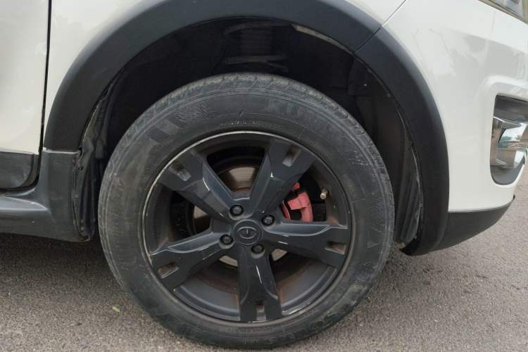Used Great Wall M4 2012 1.5L Manual Comfort Version Right Front Wheel Hub