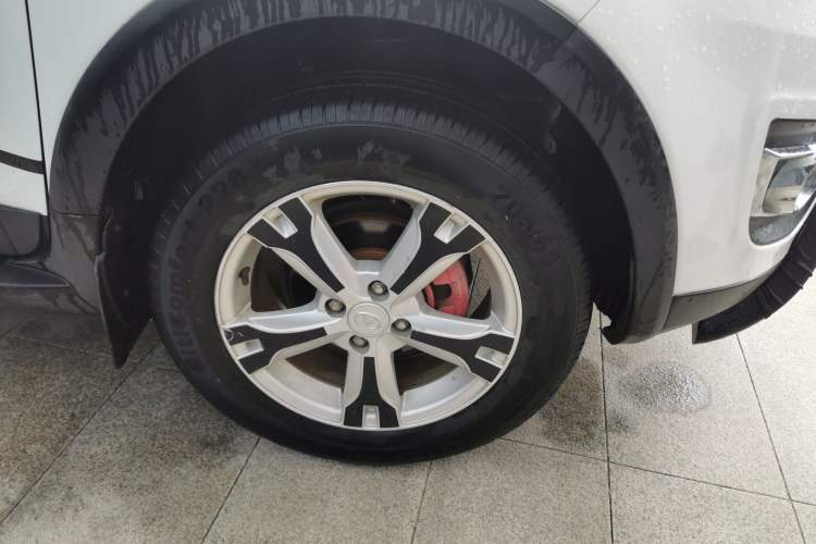 Used Great Wall M4 2012 1.5L Manual Luxury Version Right Front Wheel Hub