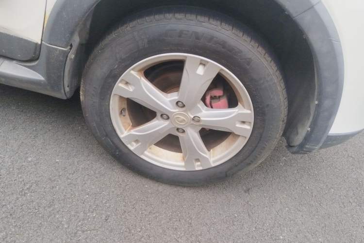Used Great Wall M4 2012 1.5L Manual Comfort Version Right Front Wheel Hub