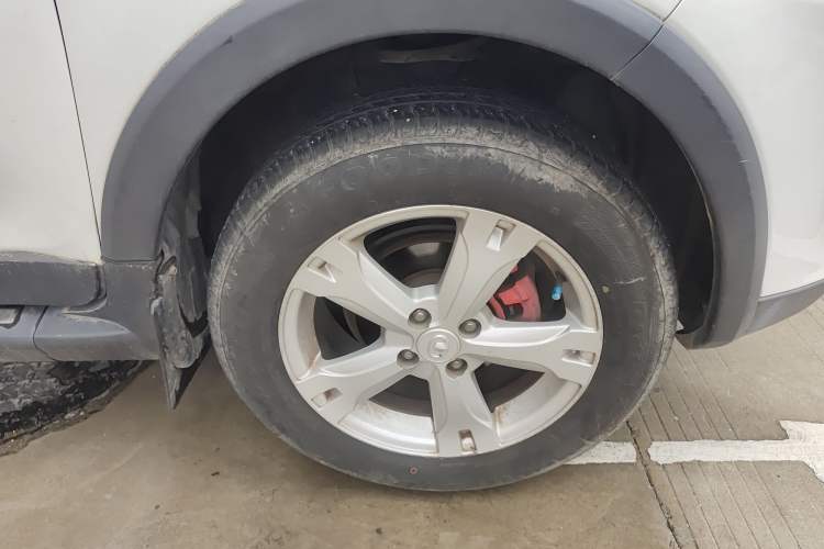 Used Great Wall M4 2012 1.5L Manual Luxury Version Right Front Wheel Hub