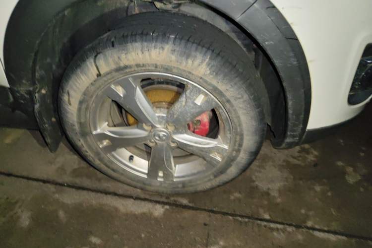 Used Great Wall M4 2012 1.5L Manual Luxury Version Right Front Wheel Hub