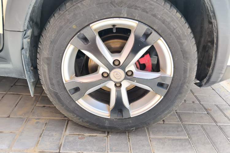 Used Great Wall M4 2012 1.5L Manual Luxury Version Right Front Wheel Hub