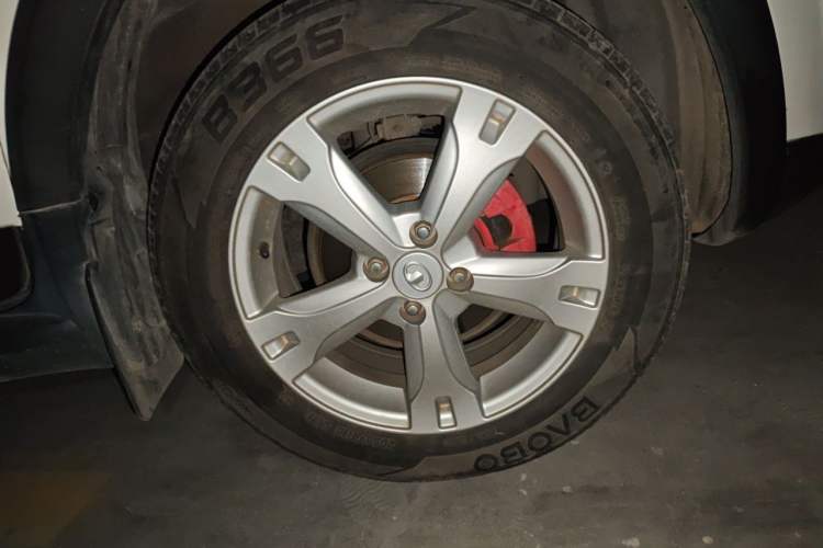 Used Great Wall M4 2012 1.5L Manual Luxury Version Right Front Wheel Hub