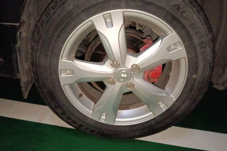 Used Great Wall M4 2012 1.5L Manual Comfort Version Right Front Wheel Hub