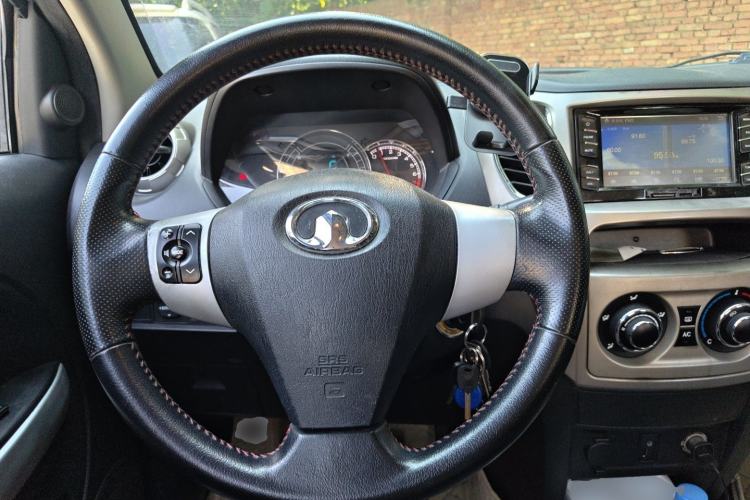 Used Great Wall M4 2012 1.5L Manual Luxury Version Steering Wheel