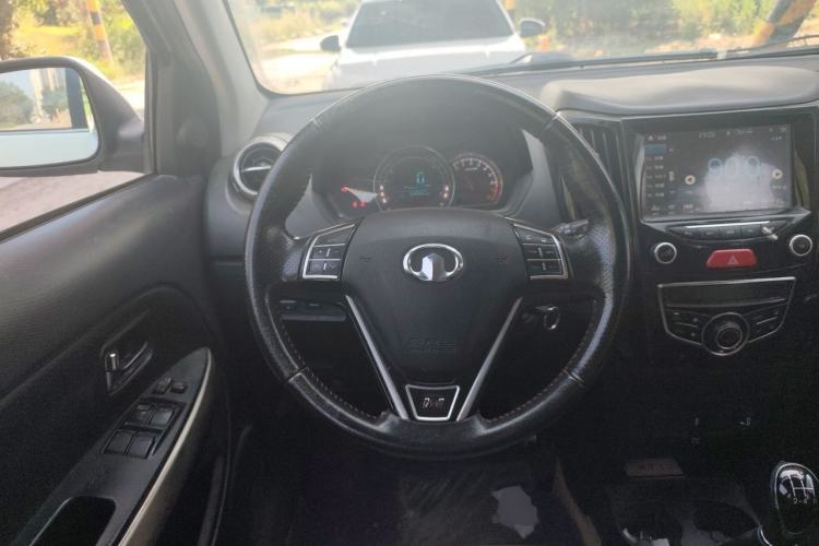 Used Great Wall M4 2012 1.5L Manual Luxury Version Steering Wheel