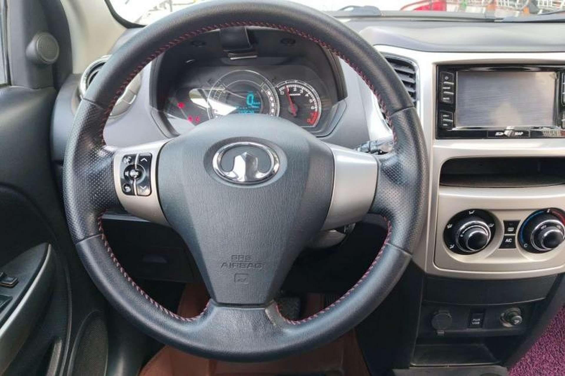 Used Great Wall M4 2012 1.5L Manual Luxury Version Steering Wheel