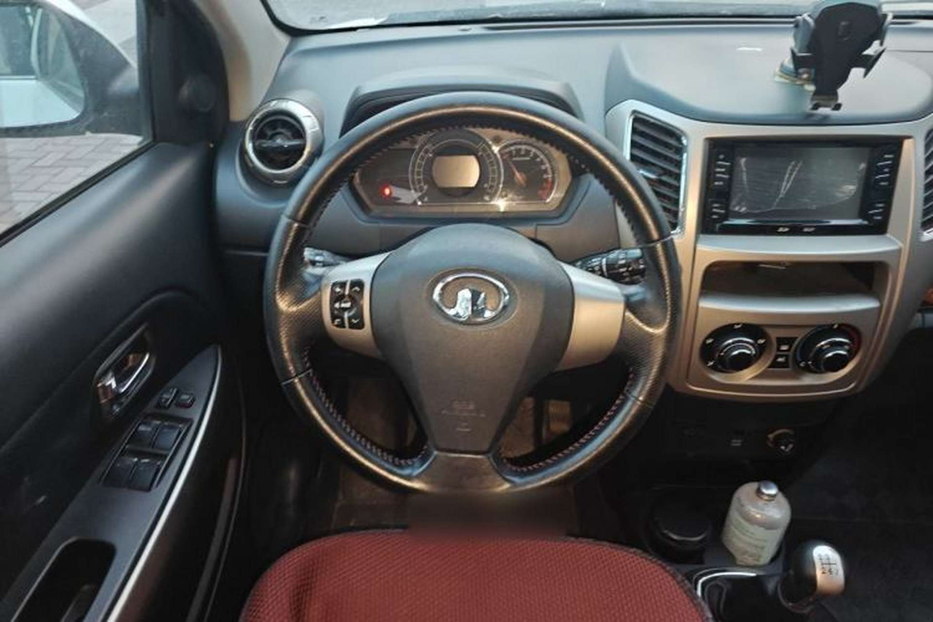 Used Great Wall M4 2012 1.5L Manual Luxury Version Steering Wheel