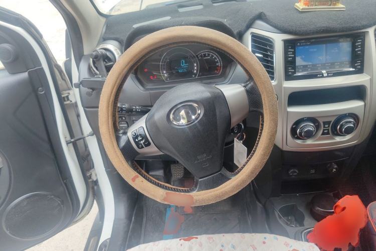 Used Great Wall M4 2012 1.5L Manual Luxury Version Steering Wheel