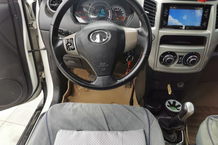 Used Great Wall M4 2012 1.5L Manual Luxury Version Steering Wheel
