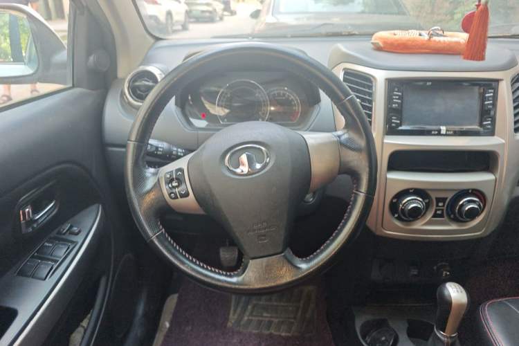 Used Great Wall M4 2012 1.5L Manual Luxury Version Steering Wheel
