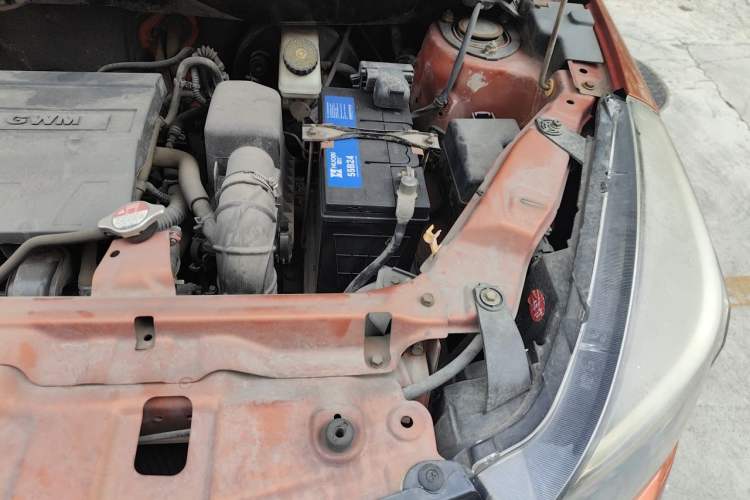 Used Great Wall M4 2012 1.5L Manual Comfort Version Engine Bay Left