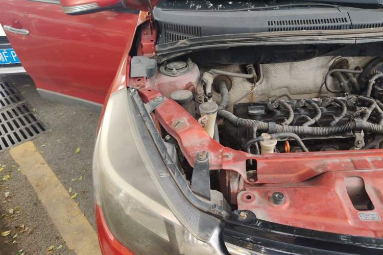 Used Great Wall M4 2012 1.5L Manual Comfort Version Engine Bay Right