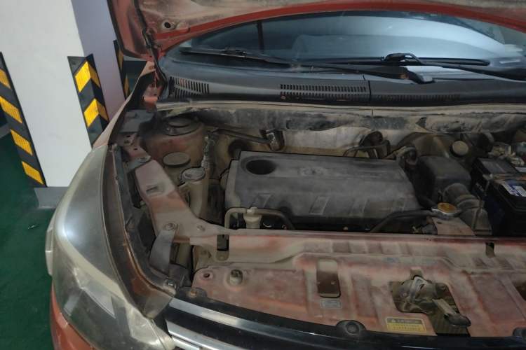 Used Great Wall M4 2012 1.5L Manual Comfort Version Engine Bay Right