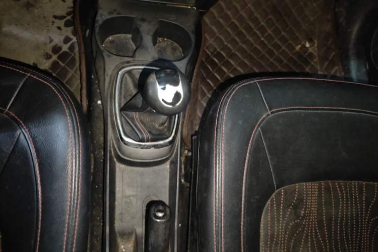 Used Great Wall M4 2012 1.5L Manual Comfort Version Gear Lever