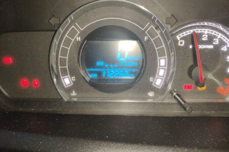 Used Great Wall M4 2012 1.5L Manual Comfort Version Odometer Close Up