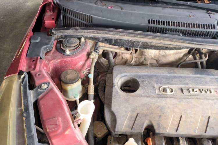 Used Great Wall M4 2013 1.5L Spring Festival Limited Edition Engine Bay Right