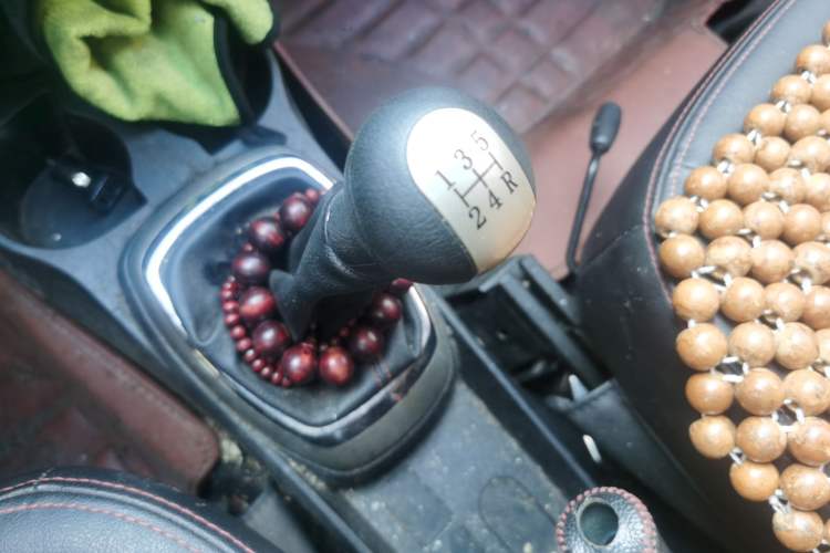 Used Great Wall M4 2013 1.5L Spring Festival Limited Edition Gear Lever
