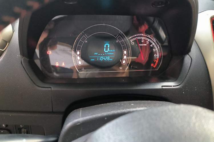 Used Great Wall M4 2013 1.5L Spring Festival Limited Edition Odometer Close Up