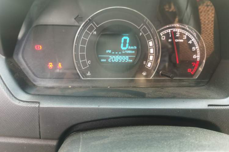Used Great Wall M4 2013 1.5L Spring Festival Limited Edition Odometer Close Up