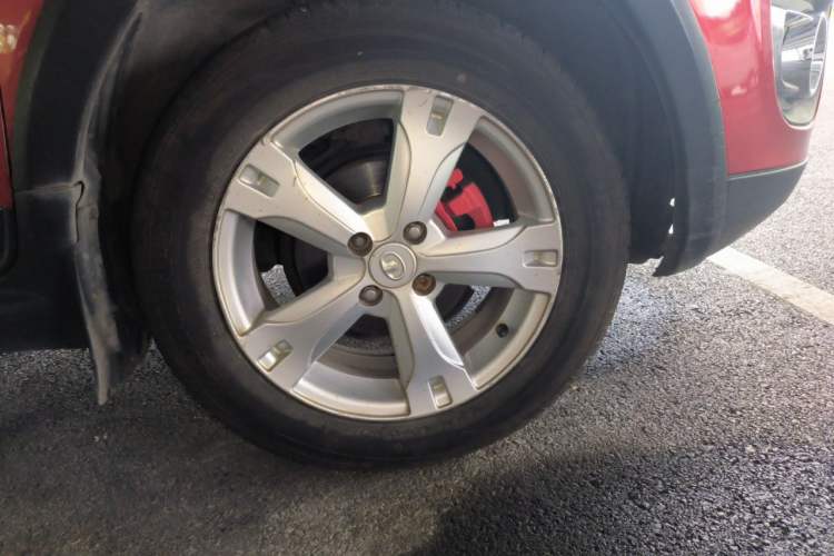Used Great Wall M4 2013 1.5L Spring Festival Limited Edition Right Front Wheel Hub