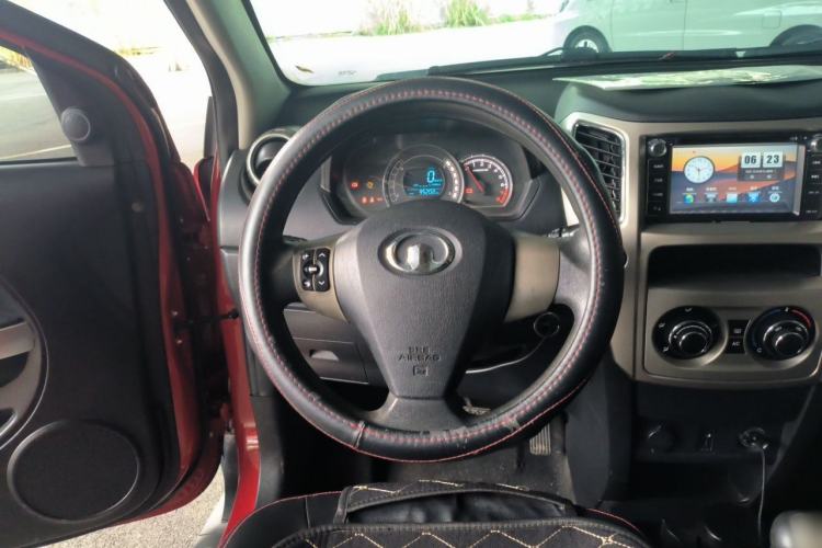 Used Great Wall M4 2013 1.5L Spring Festival Limited Edition Steering Wheel
