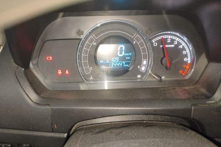 Used Great Wall M4 2013 1.5L Spring Festival Limited Edition Odometer Close Up