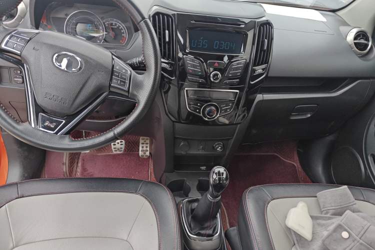 Used Great Wall M4 2014 1.5L Manual Comfort Model Audio And AC Panel