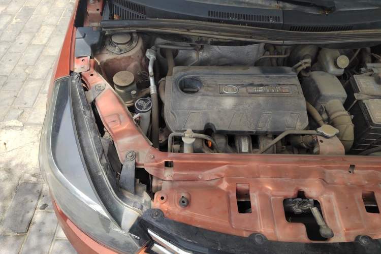 Used Great Wall M4 2014 1.5L Manual Comfort Model Engine Bay Right