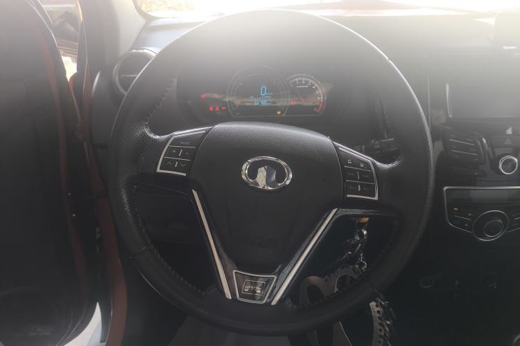 Used Great Wall M4 2014 1.5L Manual Comfort Model Interior 2