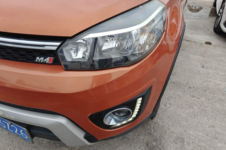 Used Great Wall M4 2014 1.5L Manual Comfort Model Left Front Headlight