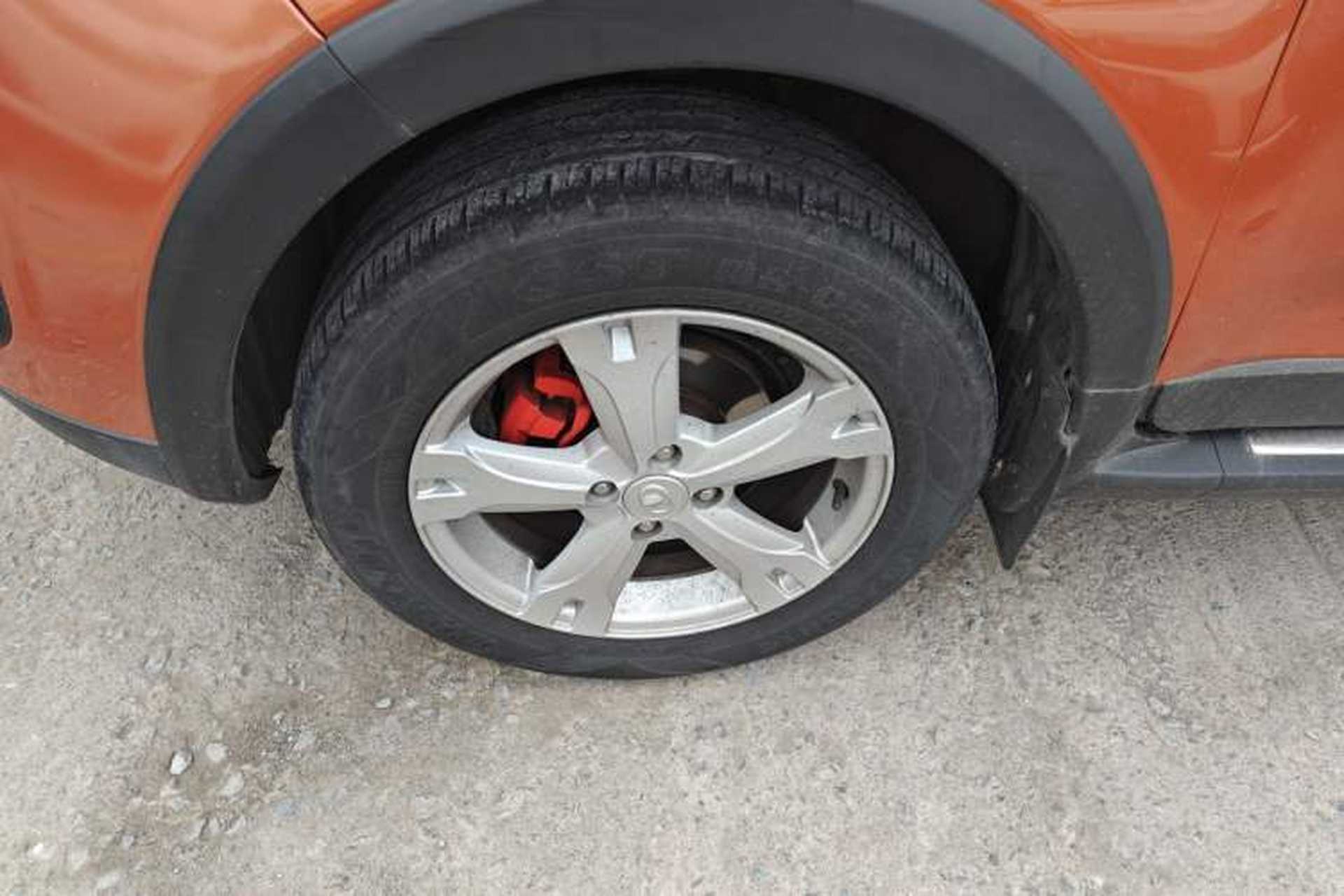 Used Great Wall M4 2014 1.5L Manual Comfort Model Left Front Wheel Hub