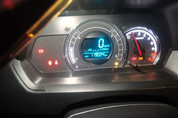 Used Great Wall M4 2014 1.5L Manual Comfort Model Odometer Close Up