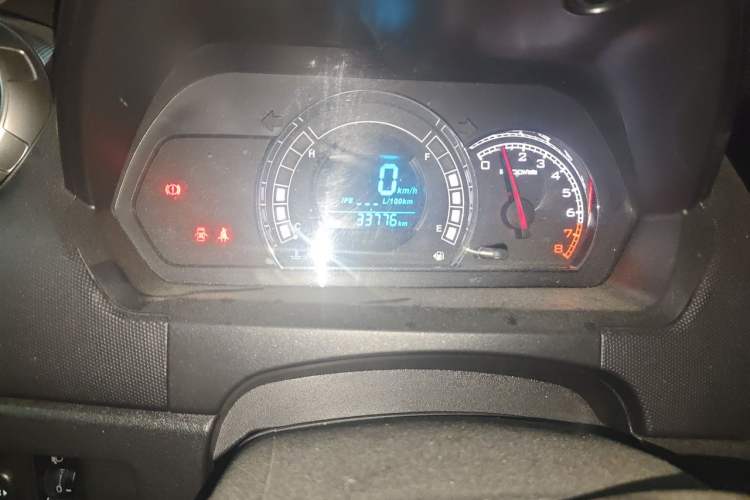 Used Great Wall M4 2014 1.5L Manual Comfort Model Odometer Close Up