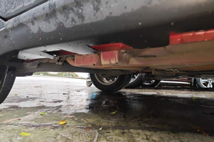 Used Great Wall M4 2014 1.5L Manual Comfort Model Chassis Rear Right