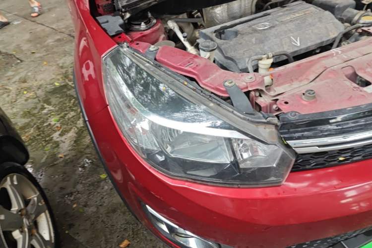 Used Great Wall M4 2014 1.5L Manual Comfort Model Right Front Headlight