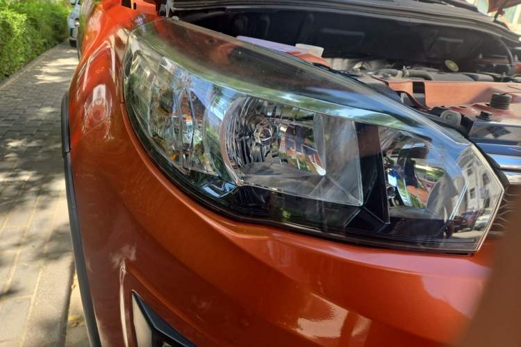 Used Great Wall M4 2014 1.5L Manual Luxury Model Right Front Headlight