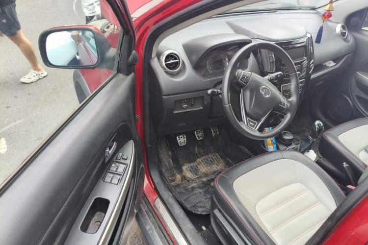 Used Great Wall M4 2014 1.5L Manual Comfort Model Driver Seat