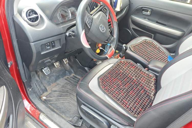 Used Great Wall M4 2014 1.5L Manual Luxury Model Driver Seat