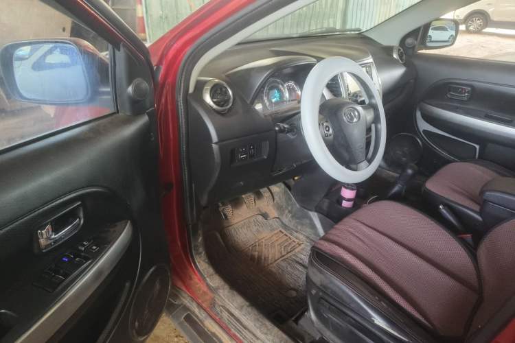 Used Great Wall M4 2014 1.5L Manual Comfort Model Driver Seat
