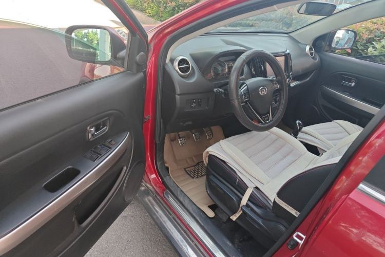 Used Great Wall M4 2014 1.5L Manual Luxury Model Driver Seat