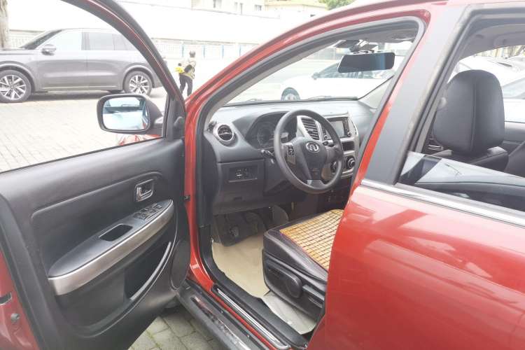 Used Great Wall M4 2014 1.5L Manual Comfort Model Driver Seat