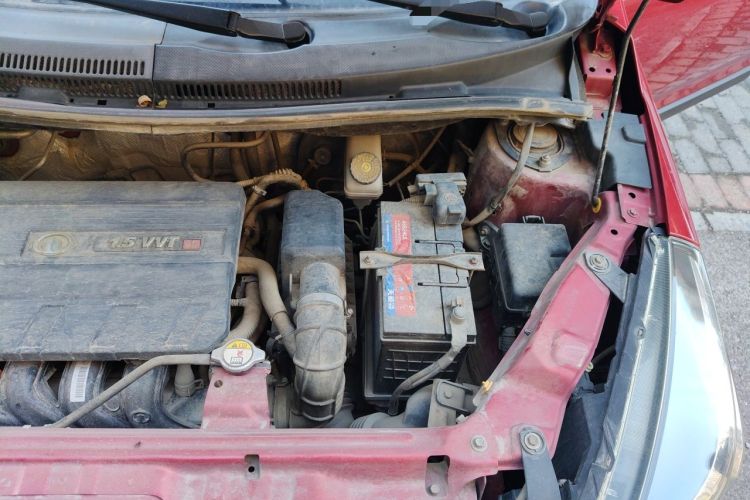Used Great Wall M4 2014 1.5L Manual Luxury Model Engine Bay Left