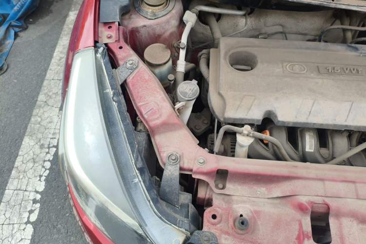 Used Great Wall M4 2014 1.5L Manual Comfort Model Engine Bay Right